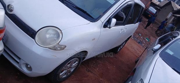 Toyota Sienta 2005 White