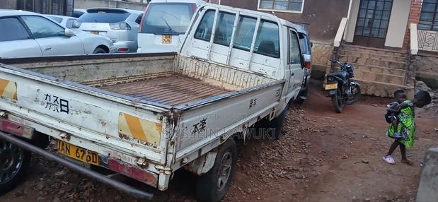 Toyota TownAce 2000 White