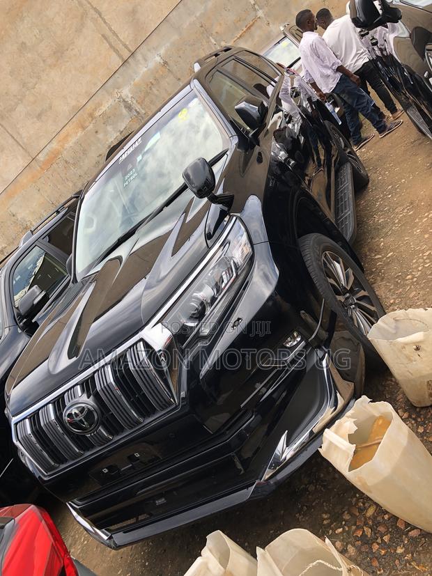 Toyota Land Cruiser Prado 2.7 2023 Black
