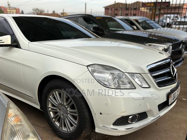 Mercedes-Benz E300 2012 White