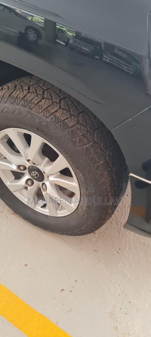 Toyota Land Cruiser Prado 4.0 Petrol GX-L 2013 Black