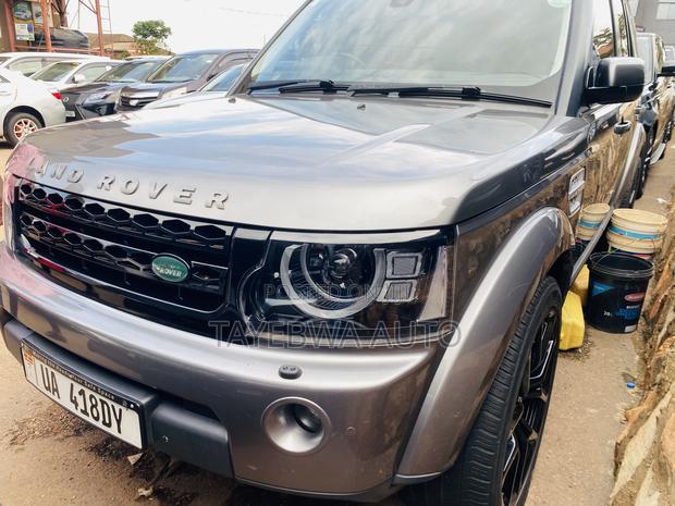 Land Rover Discovery 2015 Gray