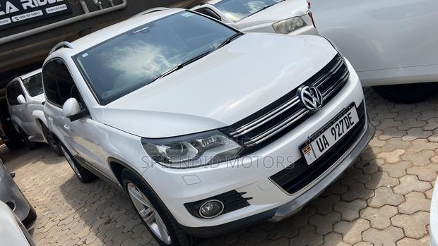 Volkswagen Tiguan 2012 White