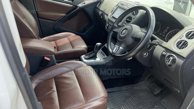 Volkswagen Tiguan 2012 White