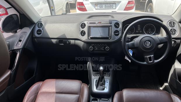 Volkswagen Tiguan 2012 White
