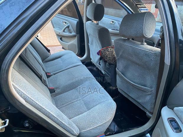 Toyota Mark II Qualis 2.2 AWD 2000 Black