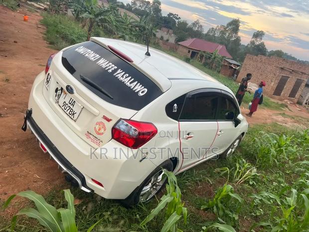 Subaru Impreza 2.0i AWD 2016 White
