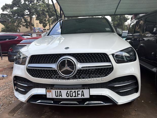 Mercedes-Benz GLE-Class 2022 White