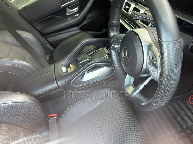 Mercedes-Benz GLE-Class 2022 White