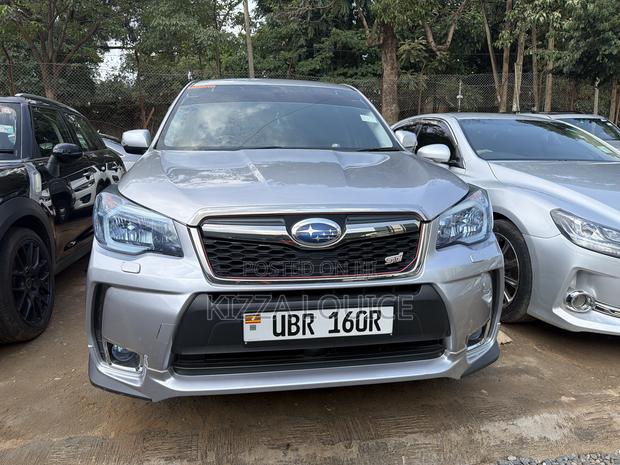 Subaru Forester 2.0XT Premium AWD 2016 Silver