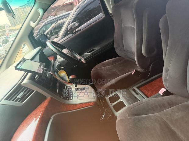 Toyota Vellfire 2014 Black