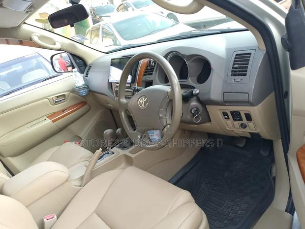 Toyota Fortuner 3.0 D AWD 2011 Silver