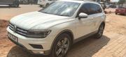 Volkswagen Tiguan 2.0T SEL AWD 4MOTION 2017 Pearl for sale
