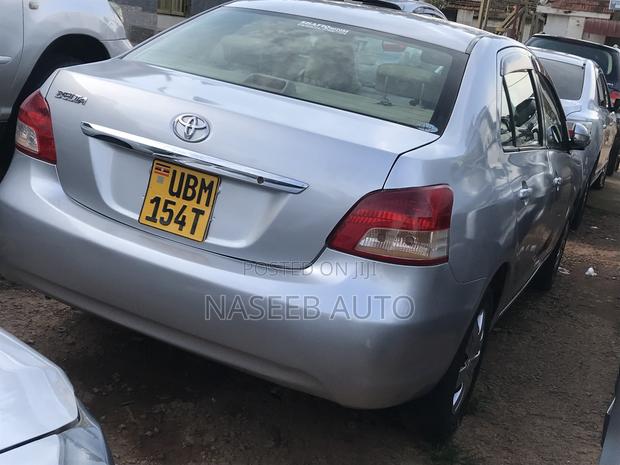 Toyota Belta 2008 Silver