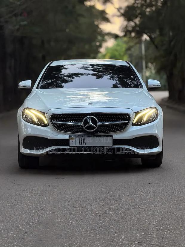 Mercedes-Benz E200 2018 White