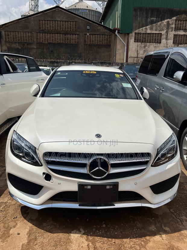 Mercedes-Benz C200 2017 White