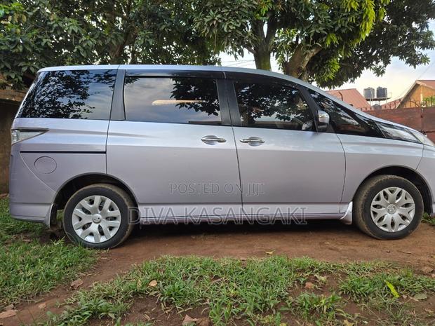 Mazda Biante 2009 Silver