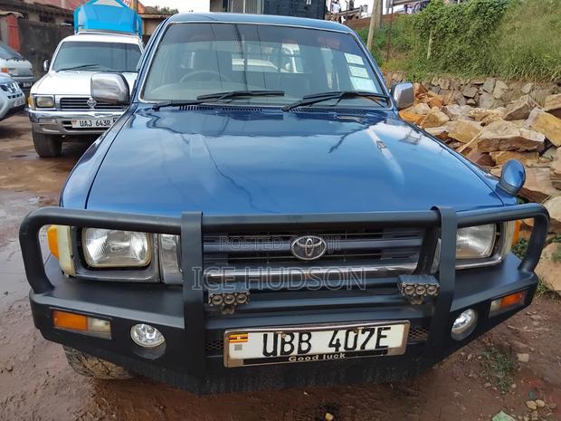 Toyota Hilux 1998