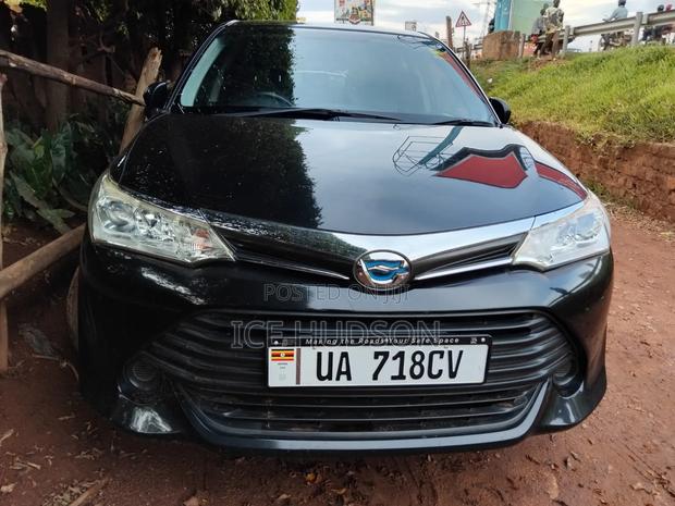 Toyota Corolla Fielder 2016 Black
