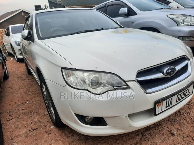Subaru Legacy 2006 White