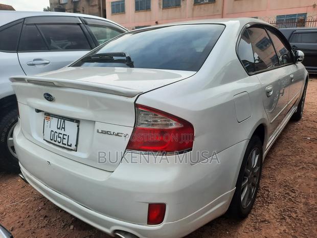 Subaru Legacy 2006 White