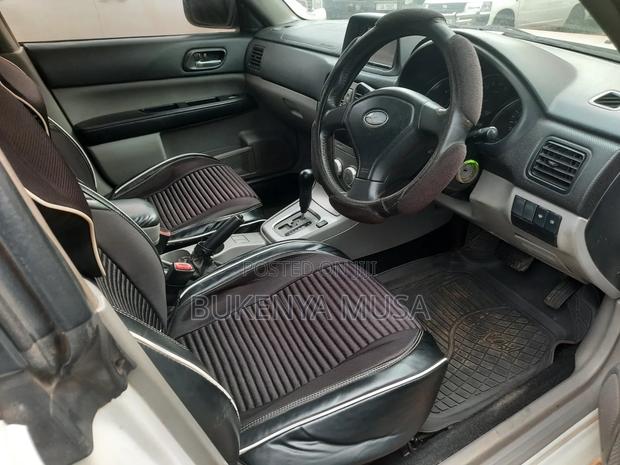 Subaru Forester 2005 Pearl