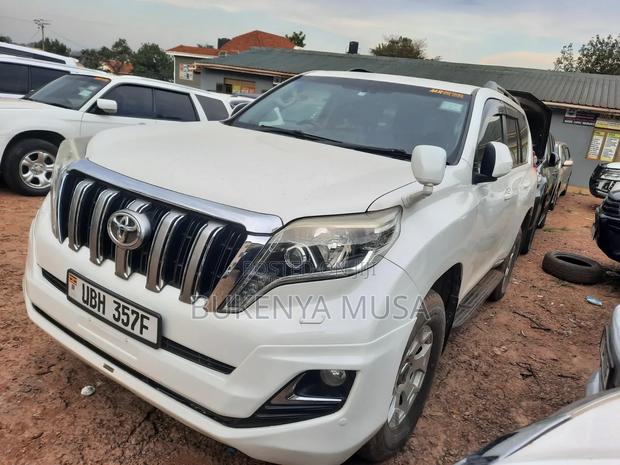 Toyota Land Cruiser Prado 2015 White
