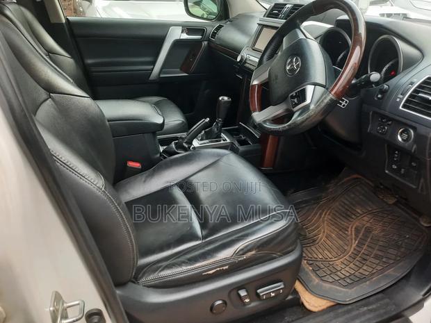 Toyota Land Cruiser Prado 2015 White
