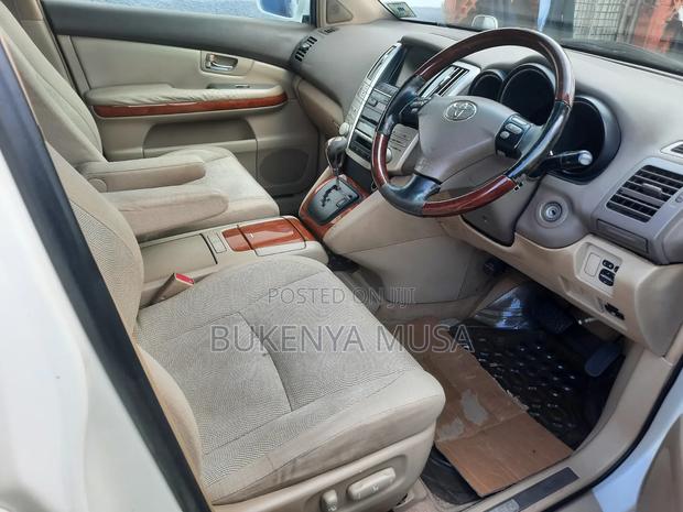 Toyota Harrier 2009 White