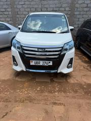Toyota Noah 2.0 AWD (8 Seater) 2016 White for sale