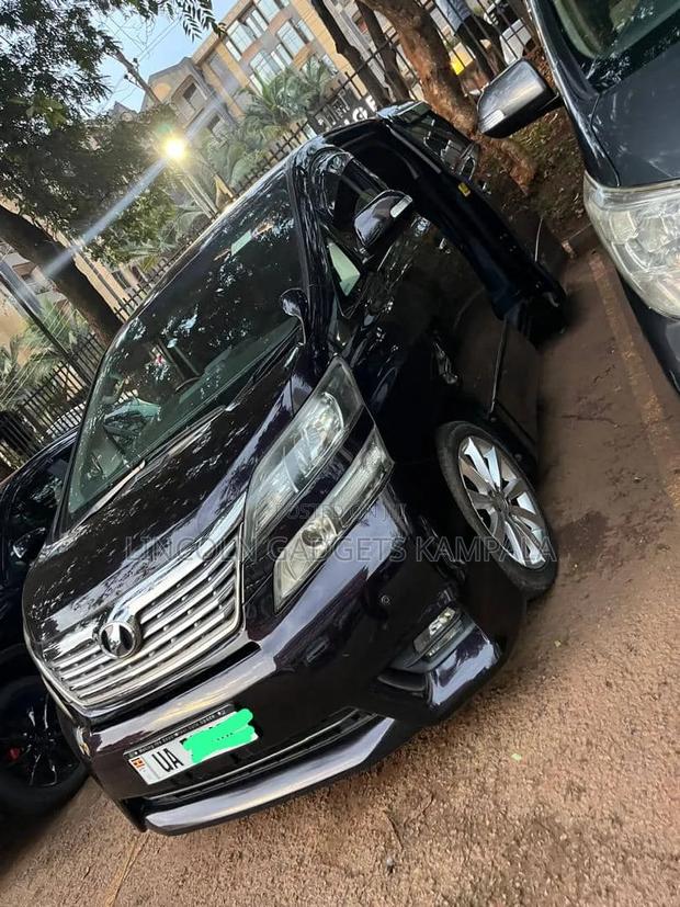 Toyota Alphard 2008 Black
