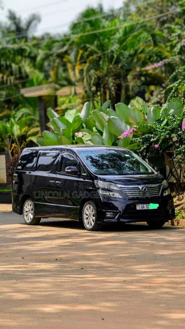 Toyota Alphard 2008 Black