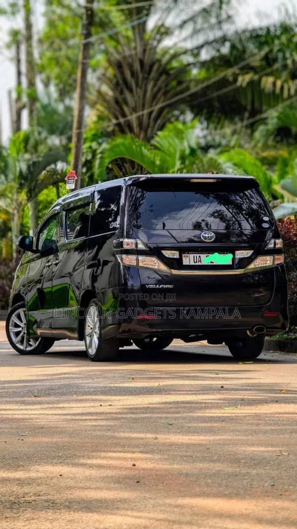 Toyota Alphard 2008 Black