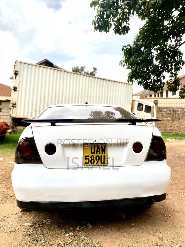 Toyota Altezza 2000 White