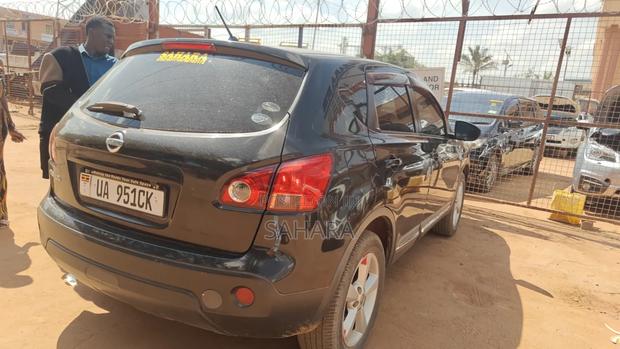 Nissan Dualis 2010 Black