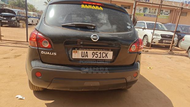 Nissan Dualis 2010 Black
