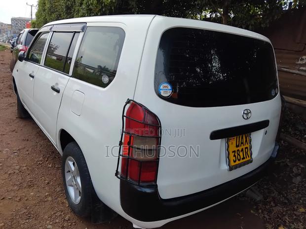 Toyota Probox 2006 White