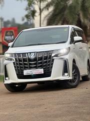 Toyota Alphard 2.5 Hybrid AWD 2023 White for sale