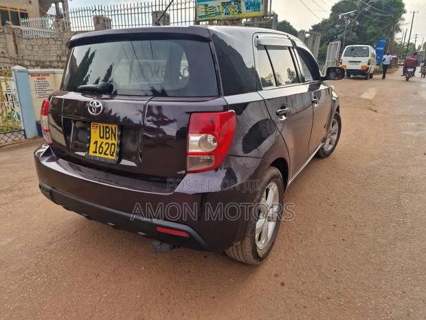 Toyota IST 2012 Black
