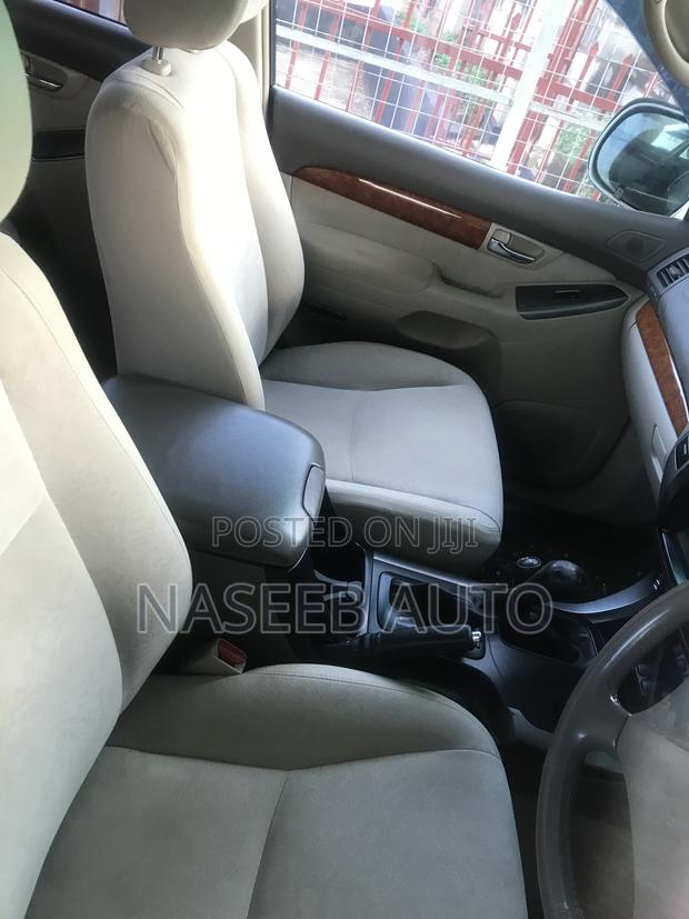Toyota Land Cruiser Prado 2008 White