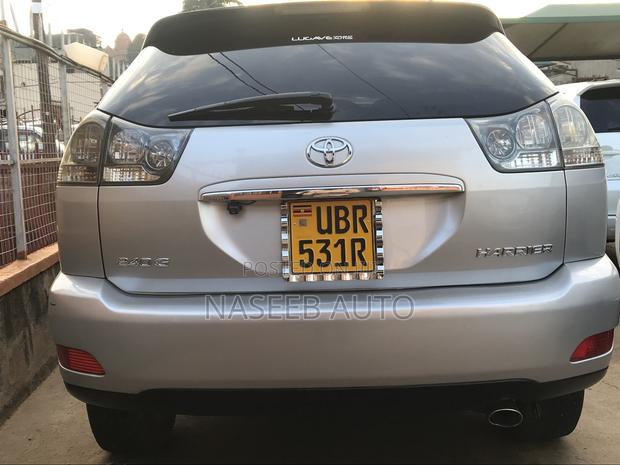 Toyota Harrier 2010 Silver