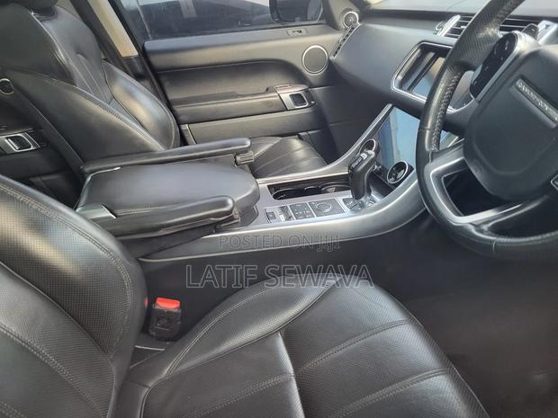 Land Rover Range Rover Sport HSE 4x4 (3.0L 6cyl 8A) 2016 White