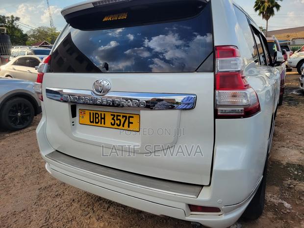Toyota Land Cruiser Prado 2.8 D-4D 2015 White