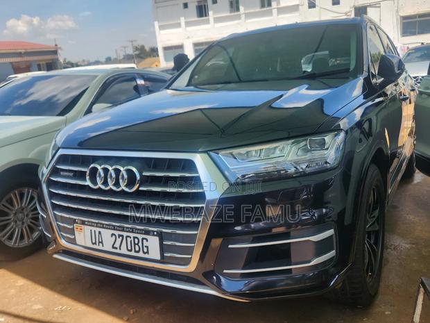 Audi Q7 2018 Black