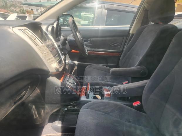 Toyota Harrier 2008