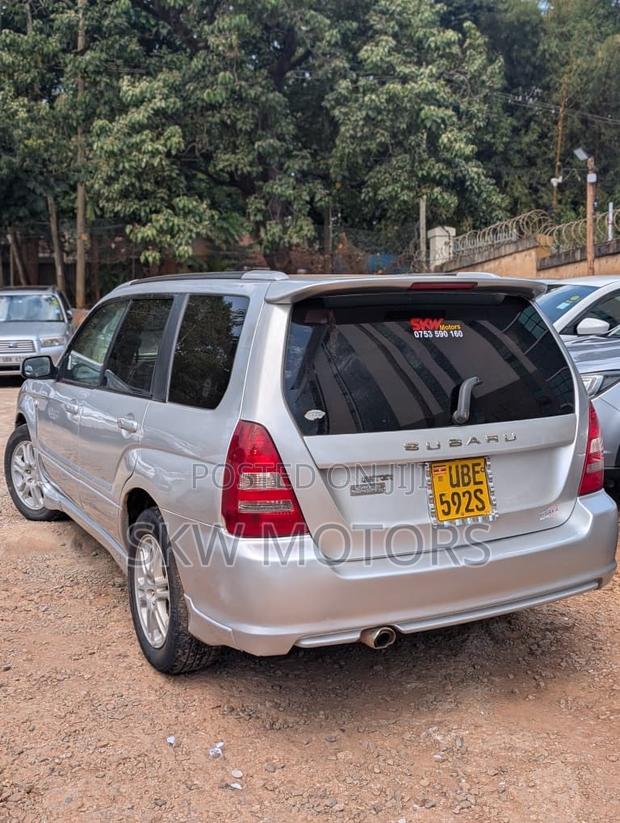 Subaru Forester 2002 Silver