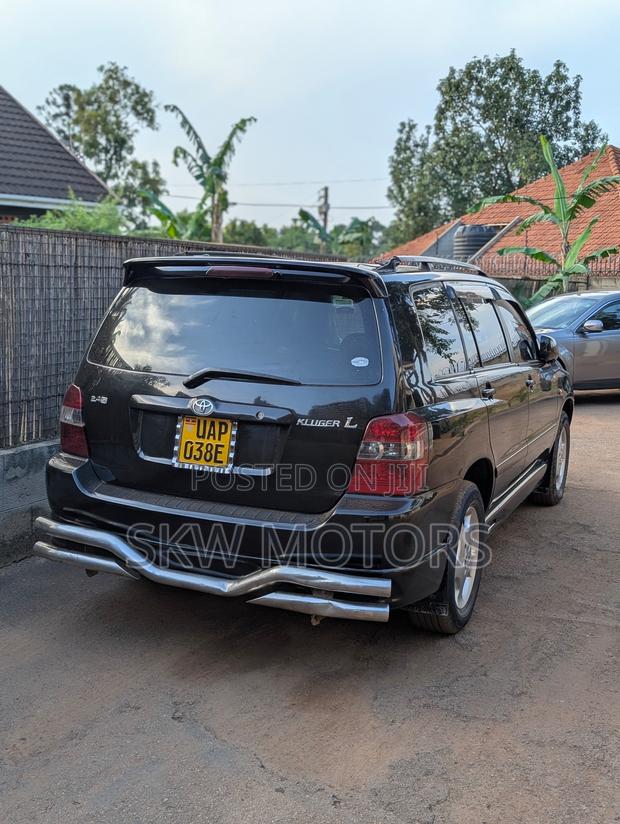 Toyota Kluger 2007 Black