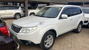 Subaru Forester 2010 White for sale