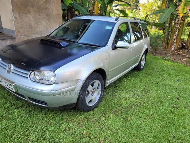 Volkswagen Golf 2003 Silver