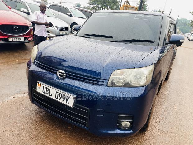 Toyota Corolla Rumion 2010